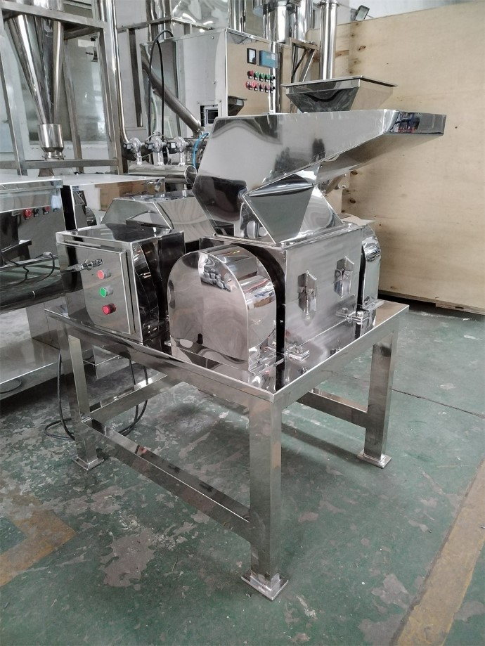 Машина для измельчения чая и трав FW 100