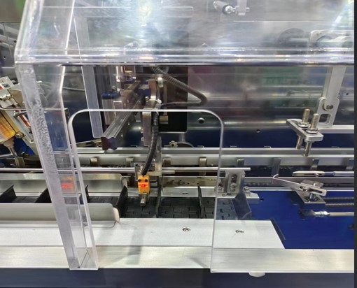 Машина для упаковки чайных пакетов в коробки DF-120